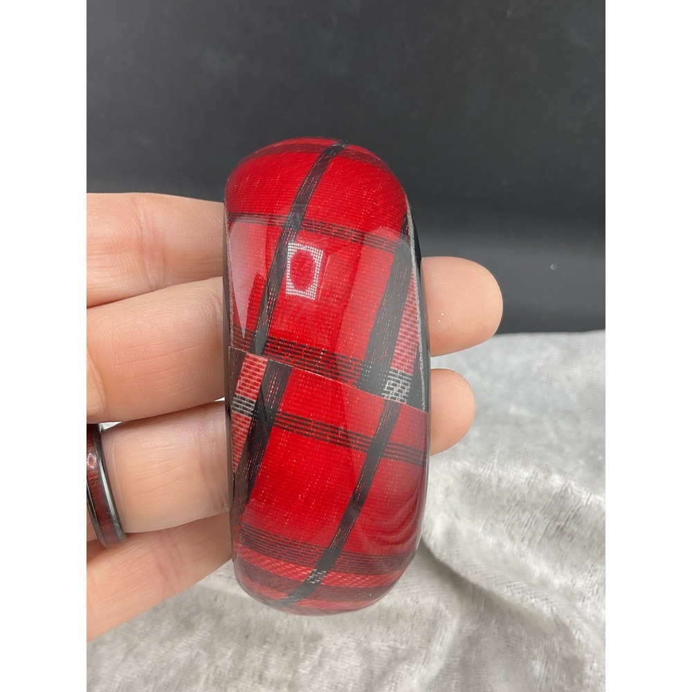 Vintage‎ Chunky Bangle Bracelet Red Plaid Acrylic 8"